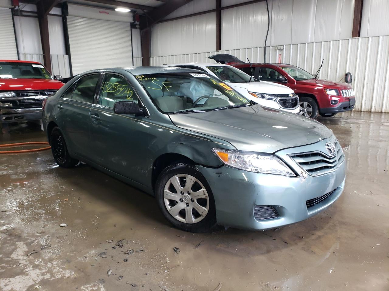 TOYOTA CAMRY BASE 2011 with VIN 4T1BF3EK0BU595152 - Photo from auction