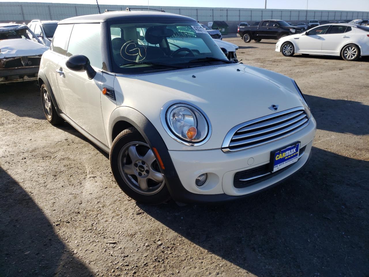 MINI COOPER 2011 with VIN WMWSU3C50BT183436 - Photo from auction