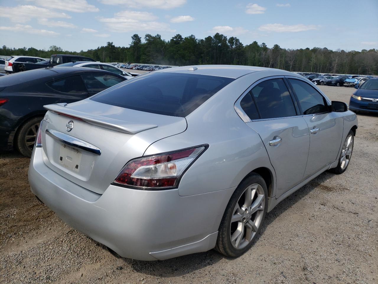 Photo 4 from auction – 2012 NISSAN MAXIMA S with VIN 1N4AA5AP6CC803740