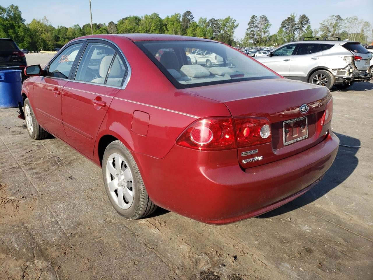 Photo 3 from auction – 2008 KIA OPTIMA LX with VIN KNAGE123285252065