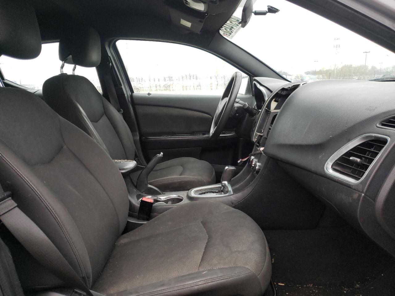 Photo 5 from auction – 2013 DODGE AVENGER SE with VIN 1C3CDZABXDN536263