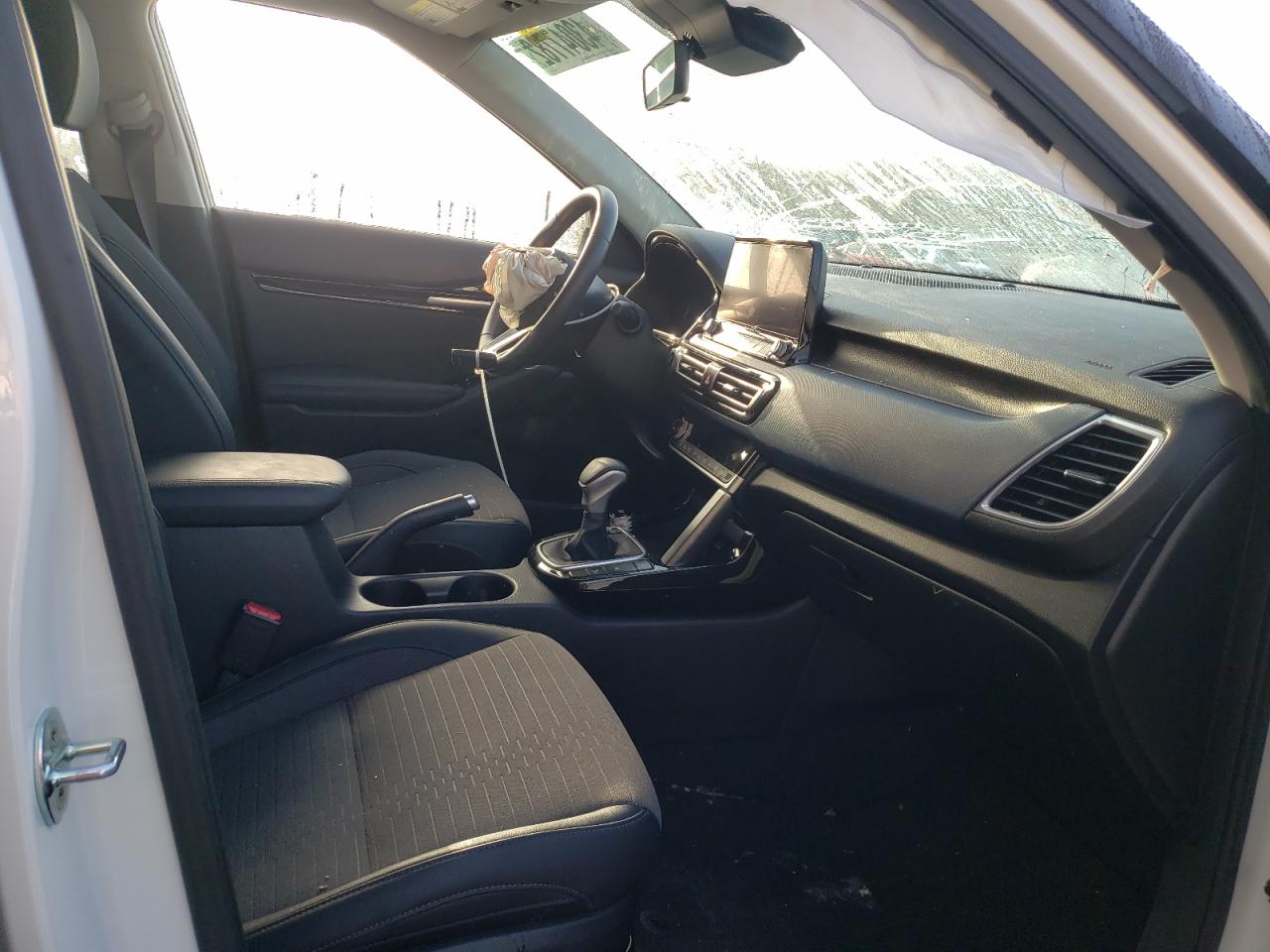 Photo 5 from auction – 2022 KIA SELTOS S with VIN KNDEUCA25N7239375