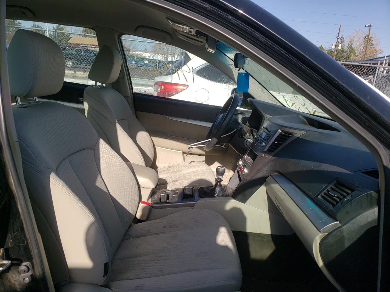 Снимка 5 от търг – 2012 SUBARU OUTBACK 2. с VIN 4S4BRCAC8C1238908