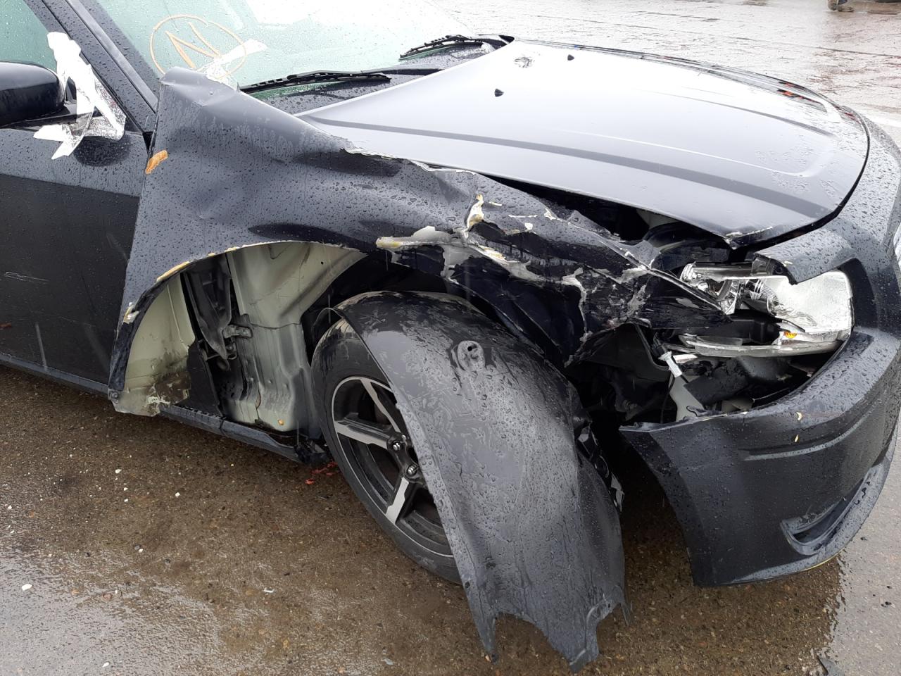 Photo 9 from auction – 2008 DODGE MAGNUM with VIN 2D4FV47T38H111235