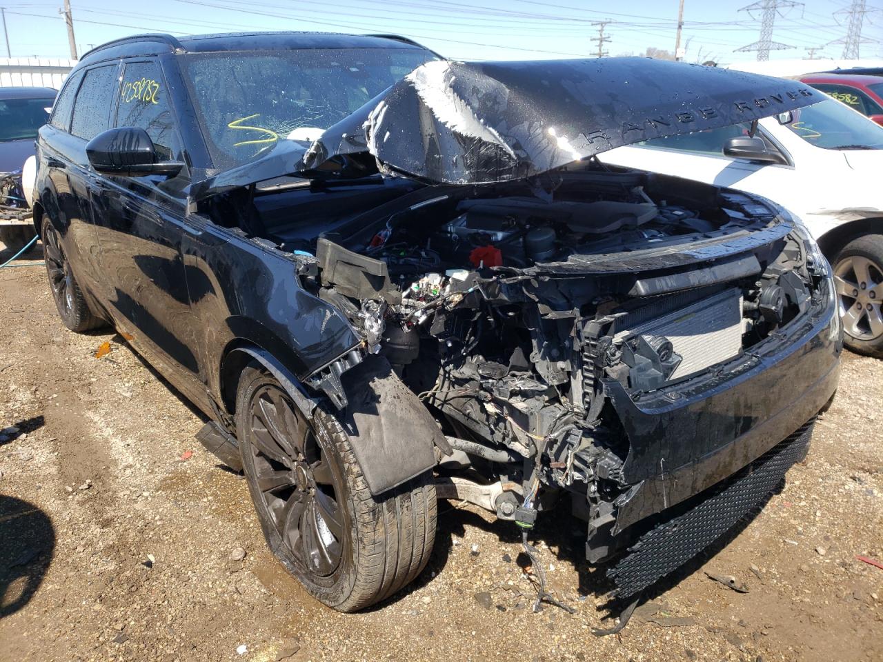 LAND ROVER RANGE ROVE 2018 with VIN SALYL2RV2JA725477 - Photo from auction