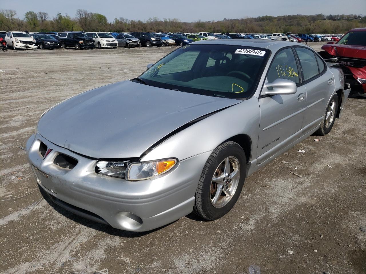 Photo 2 from auction – 2002 PONTIAC GRAND PRIX with VIN 1G2WP52K62F291772