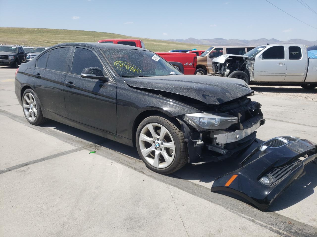 BMW 320 I XDRI 2014 with VIN WBA3C3C55EK200457 - Photo from auction