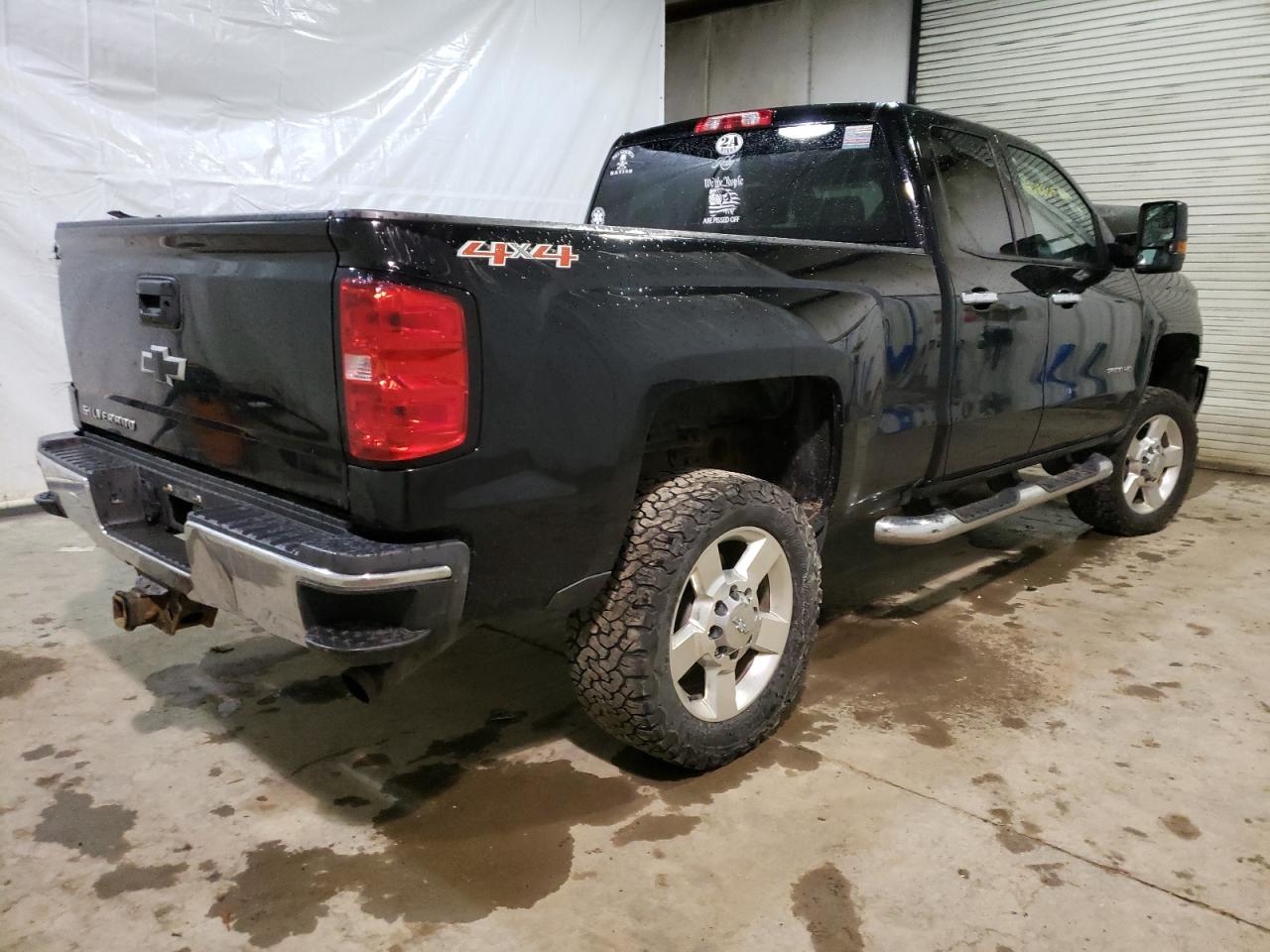 Photo 4 from auction – 2017 CHEVROLET SILVERADO with VIN 1GC2KUEG4HZ393038