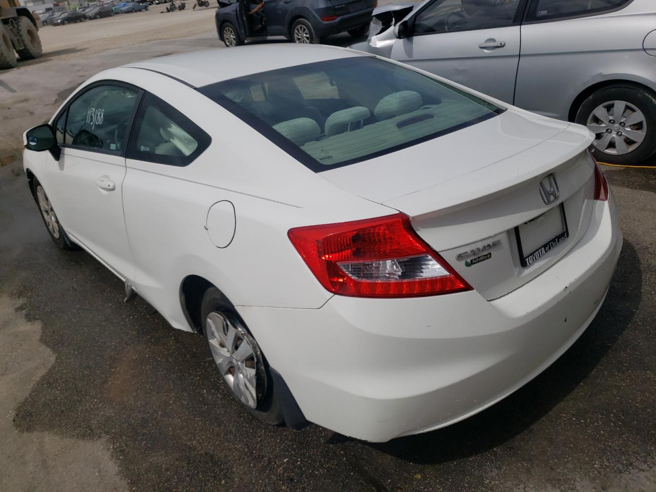 Photo 3 from auction – 2012 HONDA CIVIC LX with VIN 2HGFG3B58CH537331
