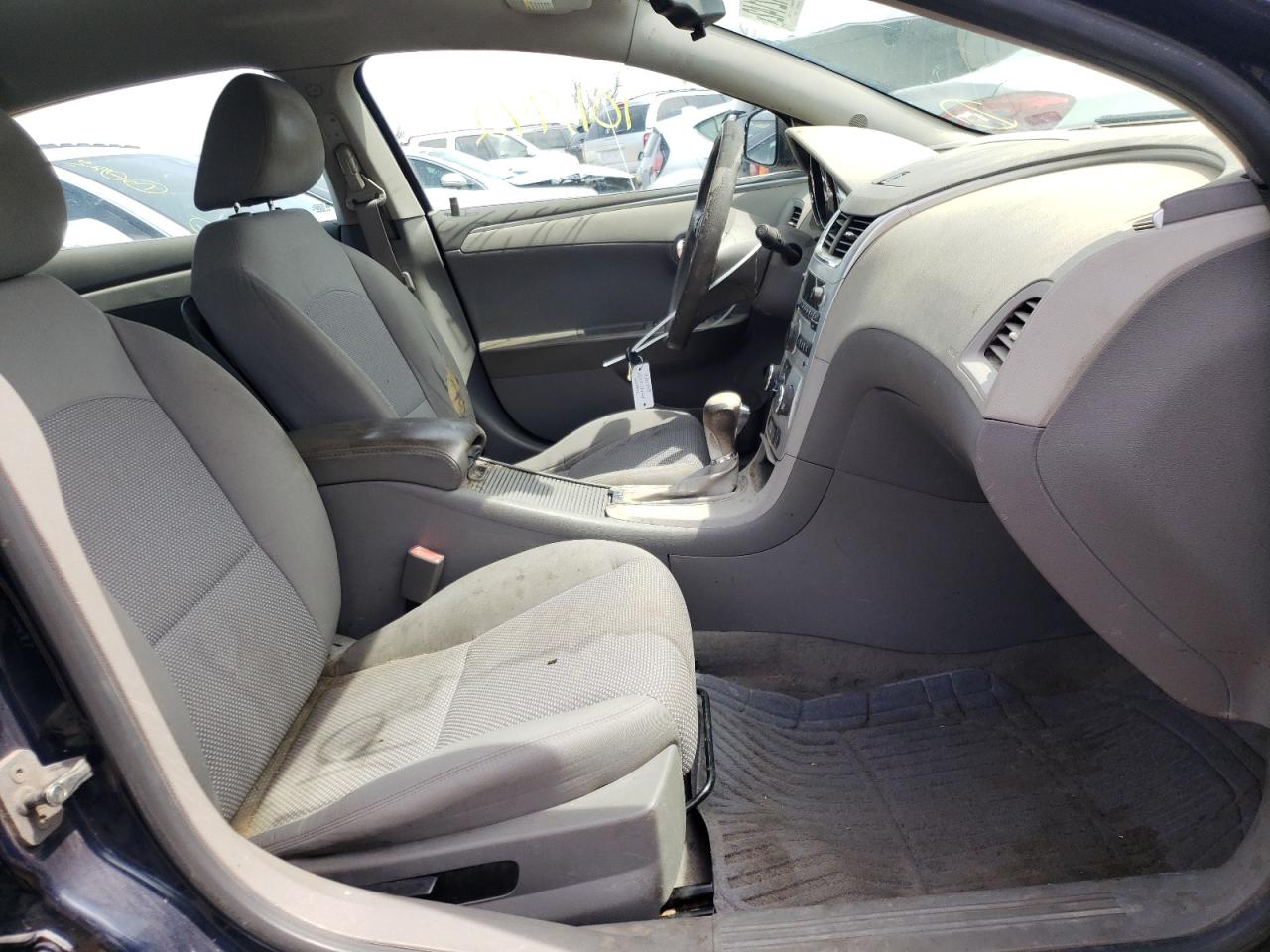 Photo 5 from auction – 2012 CHEVROLET MALIBU LS with VIN 1G1ZB5E09CF275769