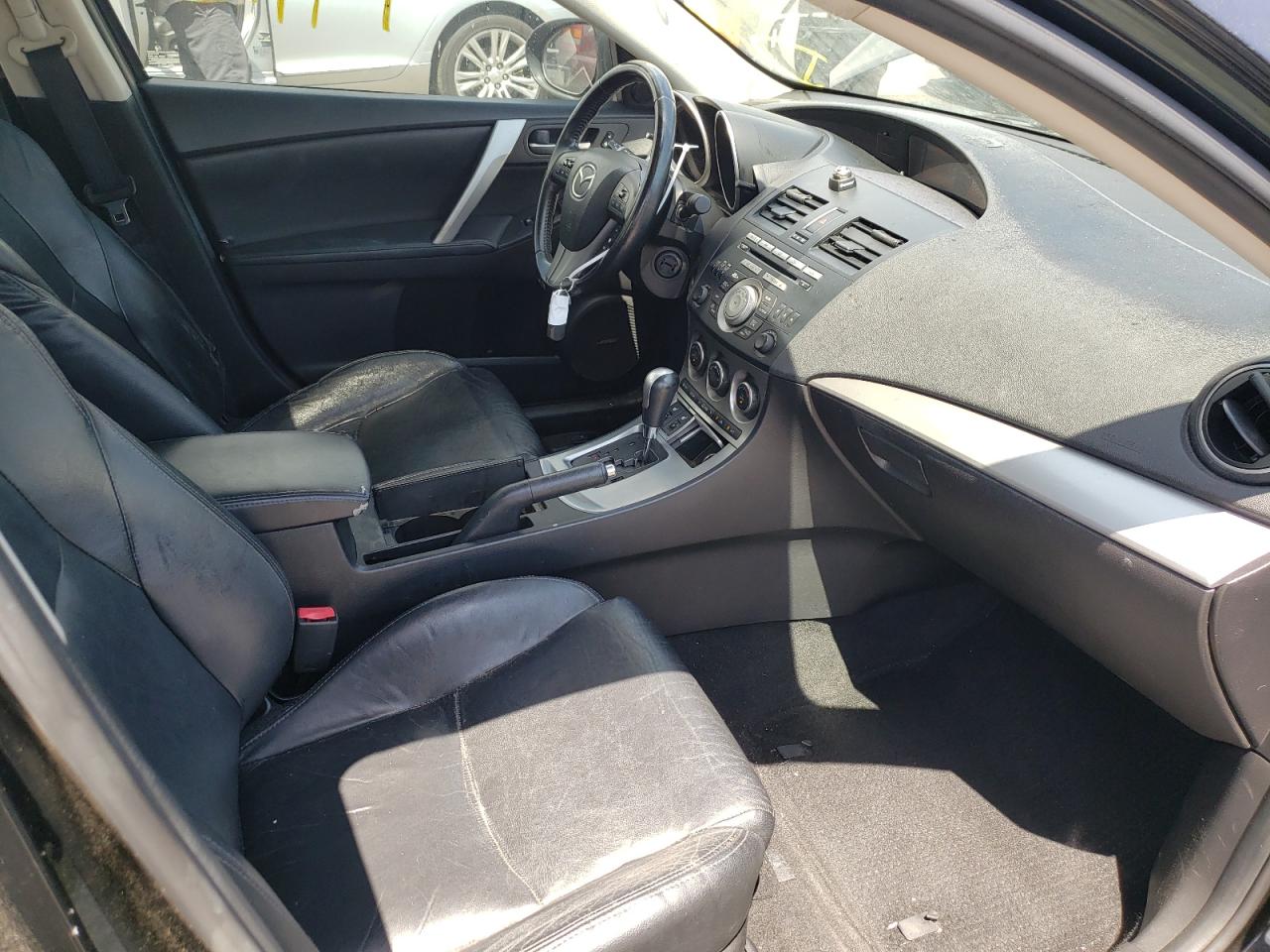 Photo 5 from auction – 2010 MAZDA 3 S with VIN JM1BL1S61A1132932