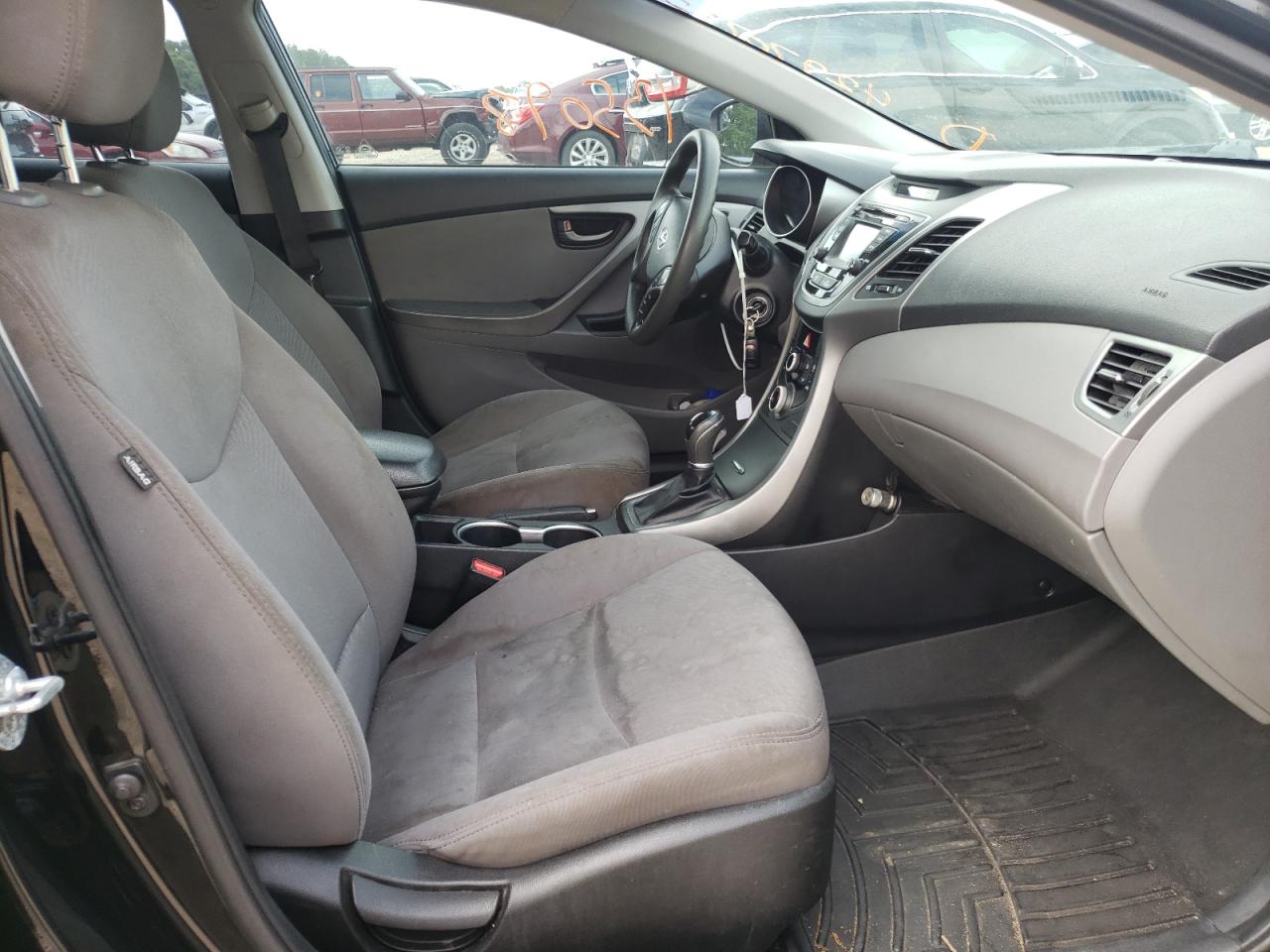 Photo 5 from auction – 2015 HYUNDAI ELANTRA SE with VIN 5NPDH4AE3FH614239