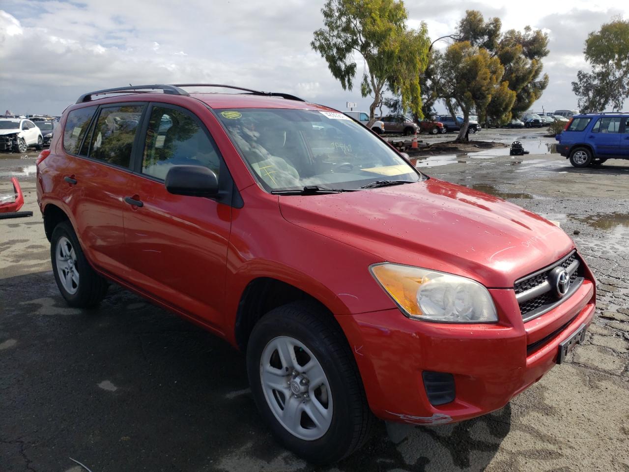 TOYOTA RAV4 2011 with VIN 2T3ZF4DV1BW098828 - Photo from auction