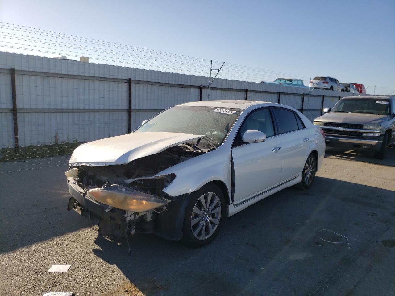 Photo 2 from auction – 2012 TOYOTA AVALON BAS with VIN 4T1BK3DB3CU451965