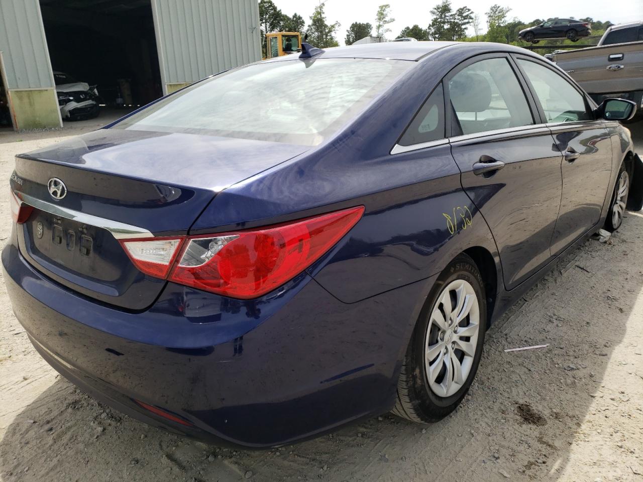 Photo 4 from auction – 2012 HYUNDAI SONATA GLS with VIN 5NPEB4AC1CH441451