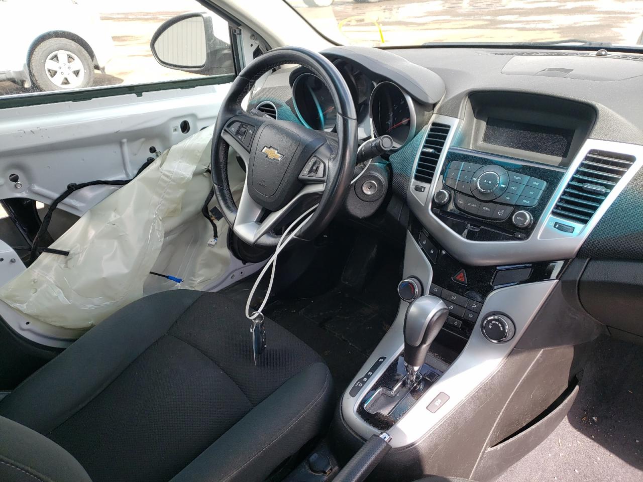 Photo 9 from auction – 2011 CHEVROLET CRUZE LT with VIN 1G1PG5S99B7260368