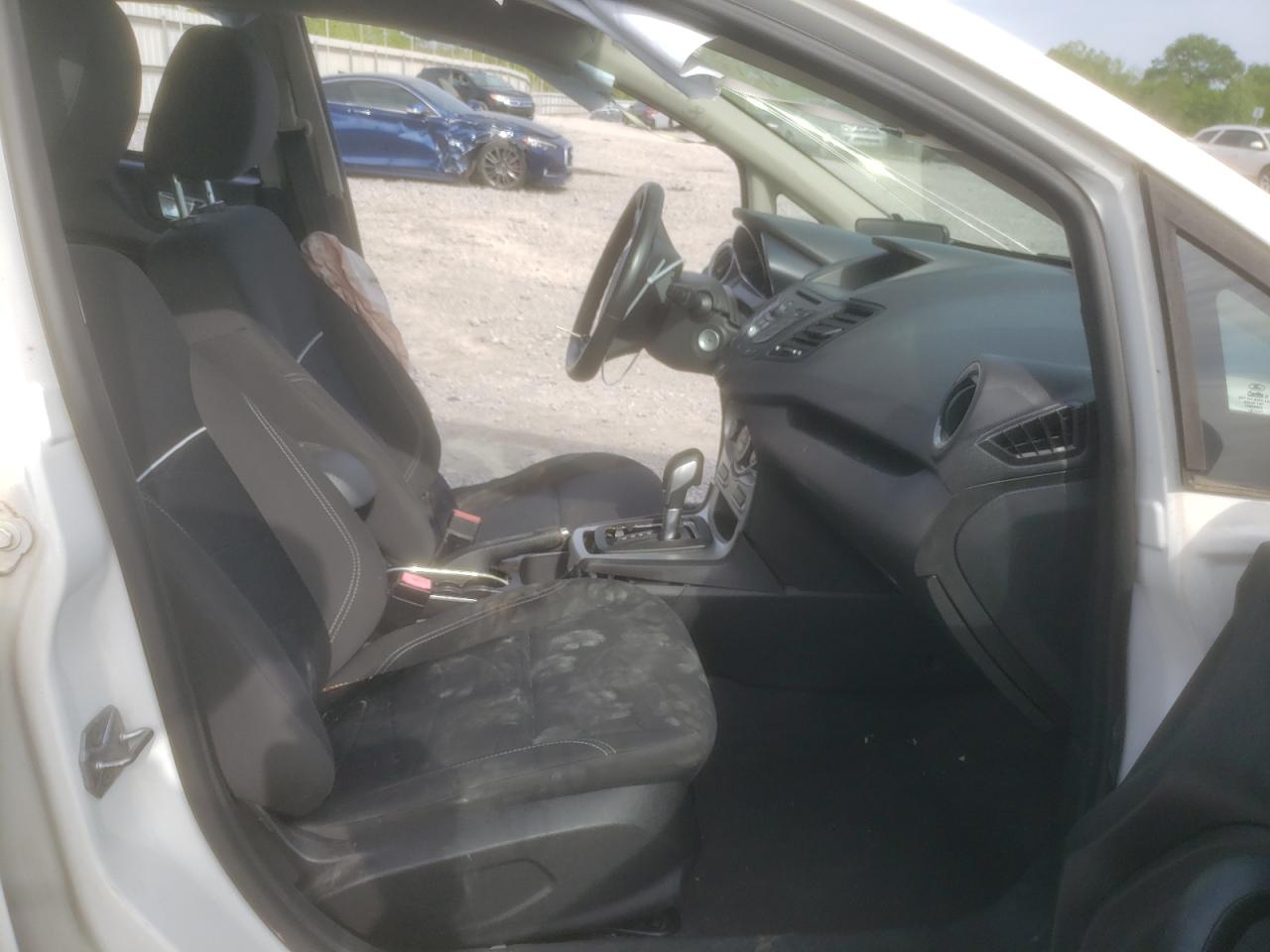 Photo 5 from auction – 2014 FORD FIESTA SE with VIN 3FADP4EJ6EM149044