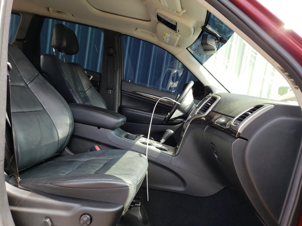 Photo 5 from auction – 2012 JEEP GRAND CHER with VIN 1C4RJFAG1CC132450