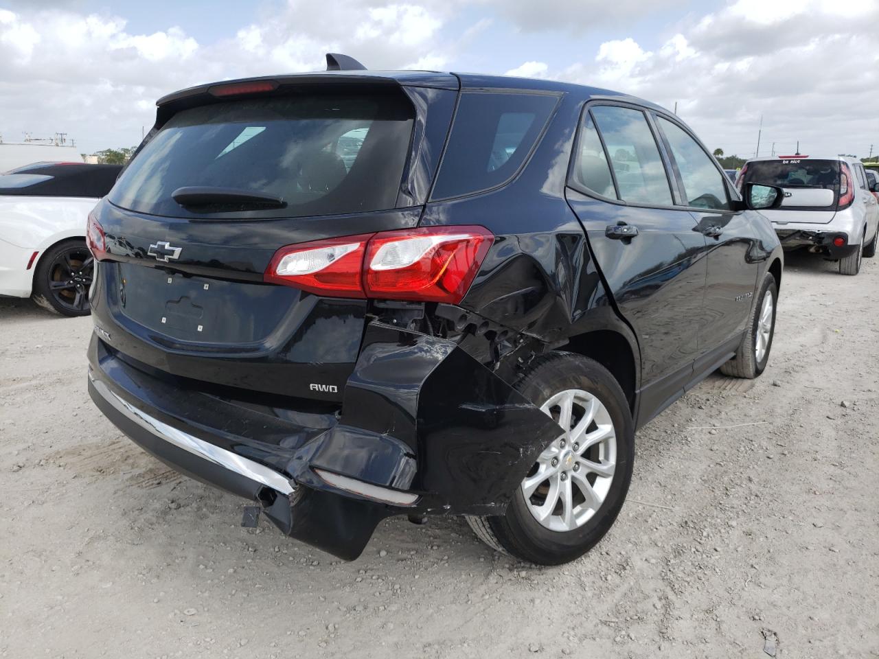 Photo 4 from auction – 2018 CHEVROLET EQUINOX LS with VIN 2GNAXREV1J6300056