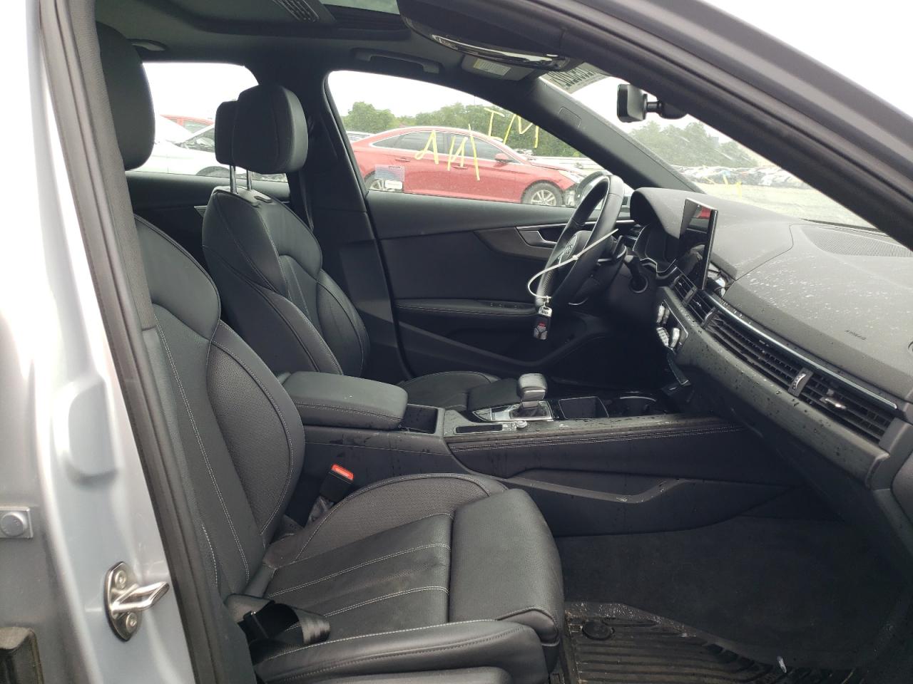 Photo 5 from auction – 2020 AUDI A4 PREMIUM with VIN WAUHMAF49LA069594