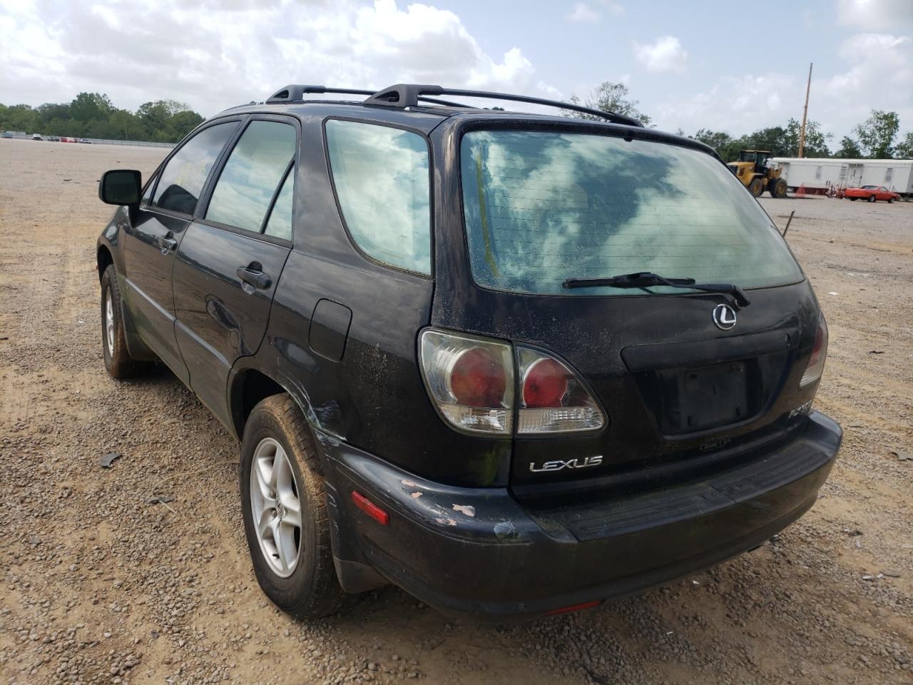 Photo 3 from auction – 2002 LEXUS RX 300 with VIN JTJGF10U020122556