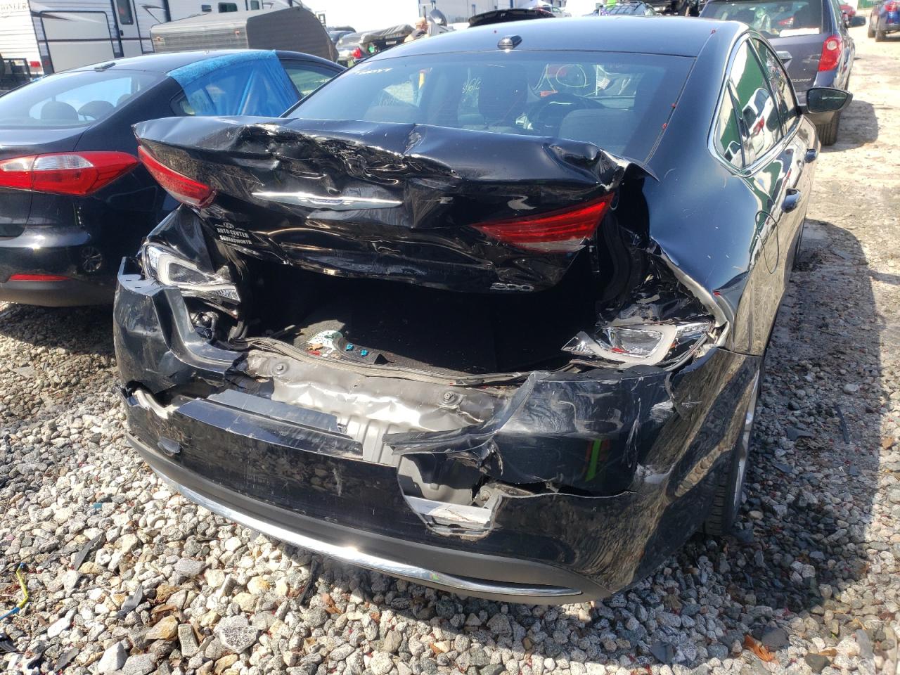 Photo 9 from auction – 2015 CHRYSLER 200 LIMITE with VIN 1C3CCCAB0FN728553
