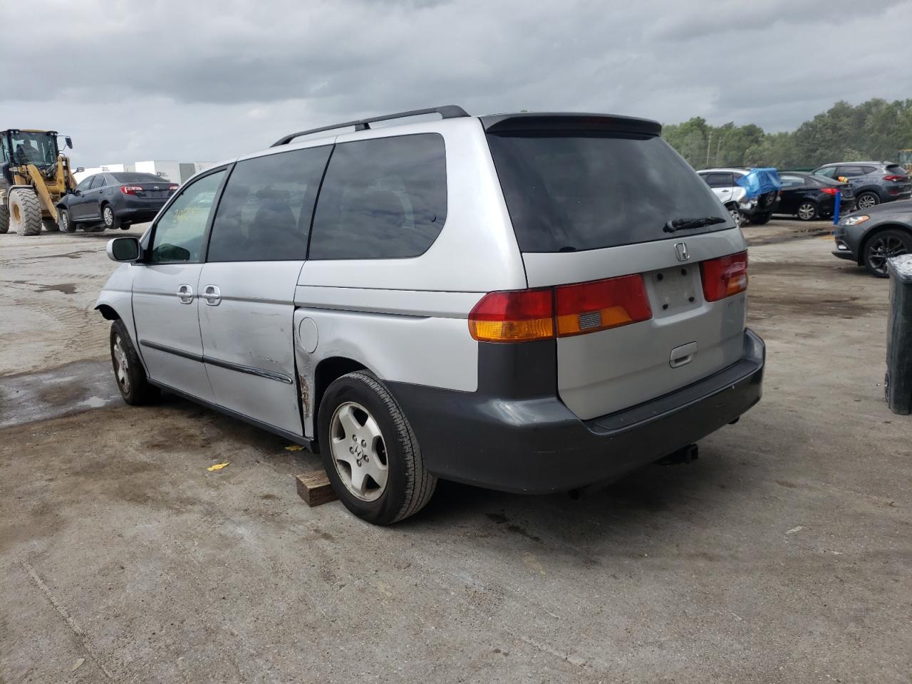 Photo 3 from auction – 2002 HONDA ODYSSEY EX with VIN 5FNRL18032B022541