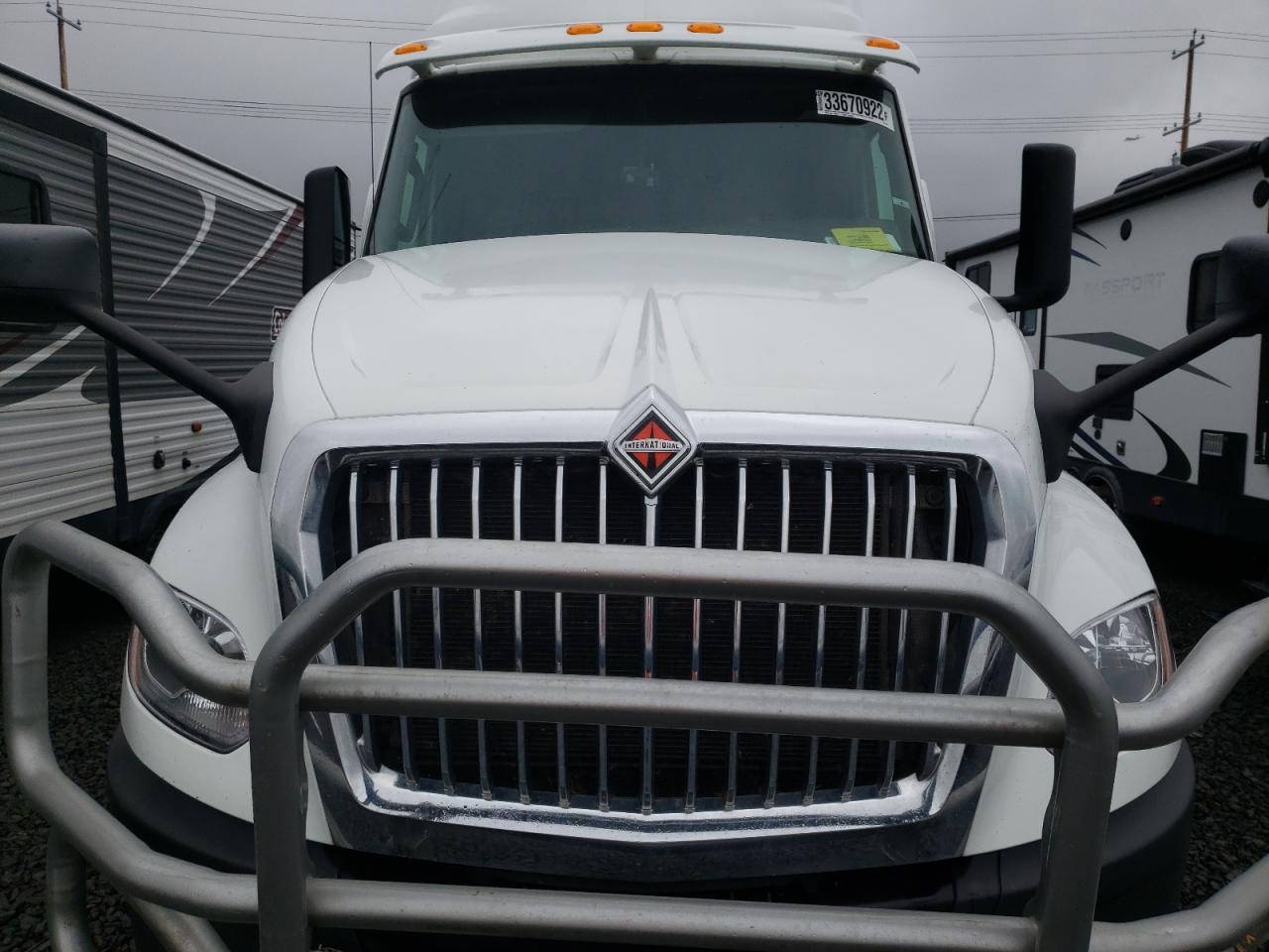 Photo 7 from auction – 2019 INTERNATIONAL LT625 with VIN 3HSDZAPR4KN335765
