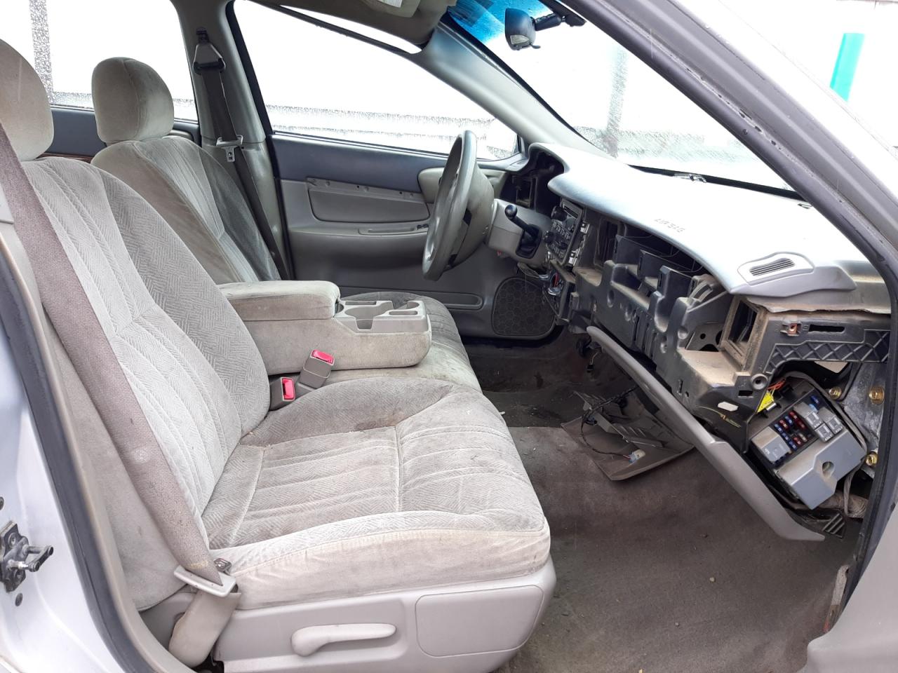 Photo 5 from auction – 2001 CHEVROLET IMPALA with VIN 2G1WF52E119244805