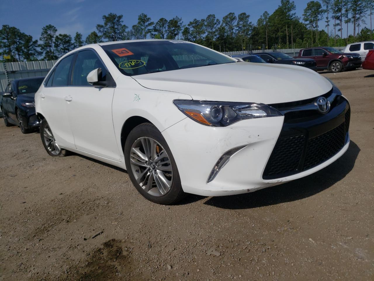 TOYOTA CAMRY LE 2016 with VIN 4T1BF1FK1GU258211 - Photo from auction