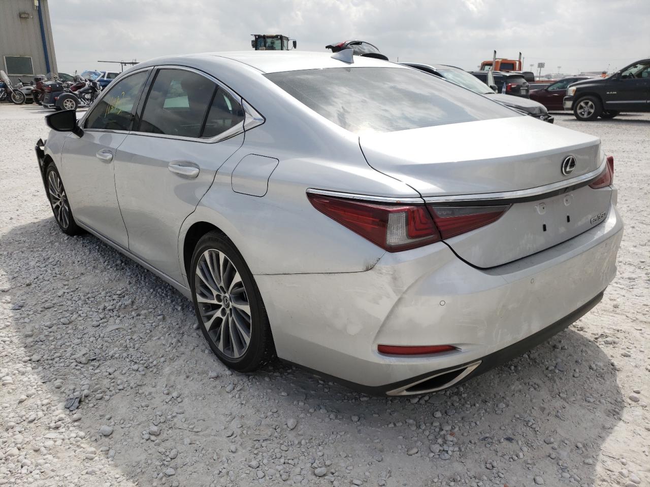 Photo 3 from auction – 2019 LEXUS ES 350 with VIN 58ABZ1B15KU036129