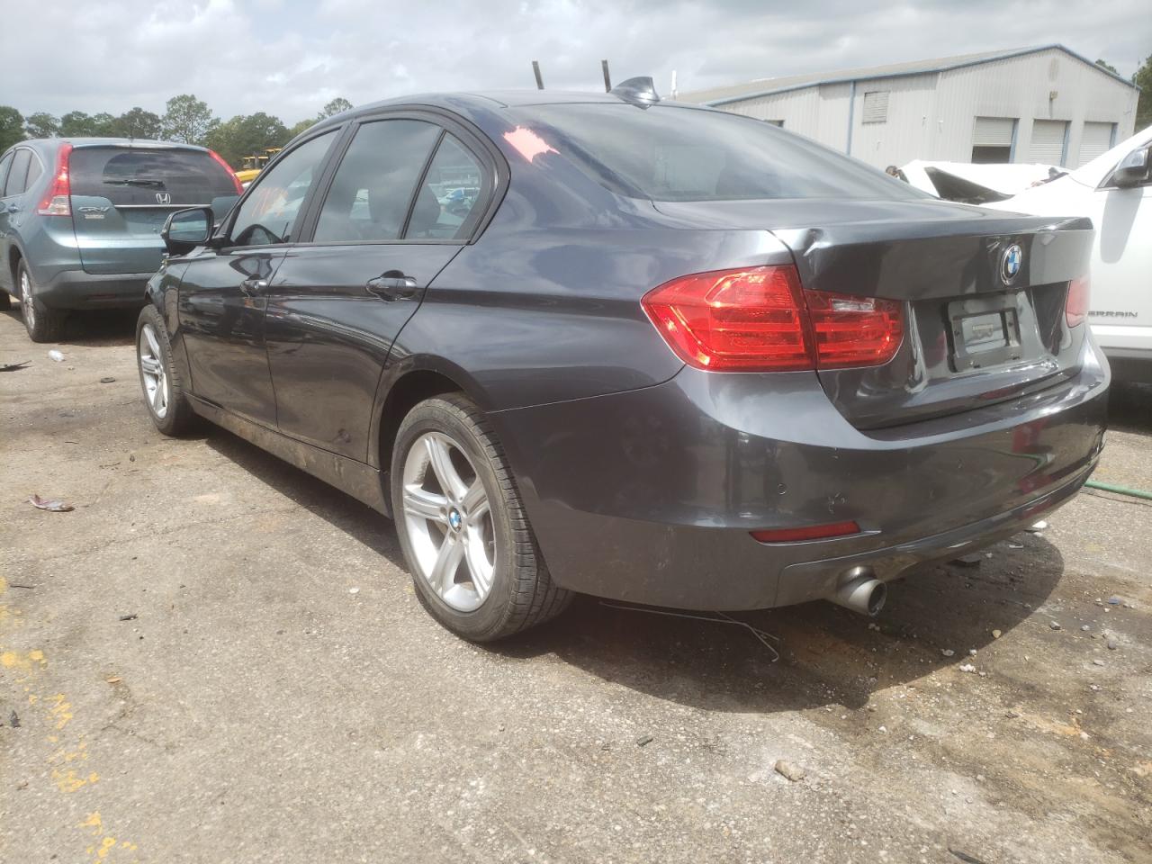 Photo 3 from auction – 2015 BMW 320 I with VIN WBA3B1G55FNT07963