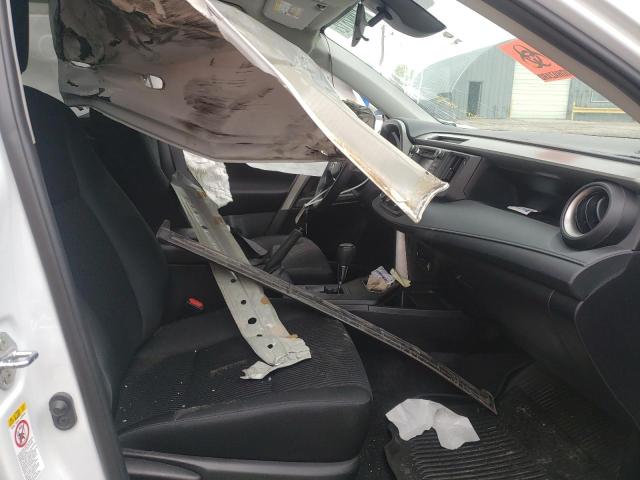 Photo 5 from auction – 2018 TOYOTA RAV4 LE with VIN 2T3ZFREV2JW512998
