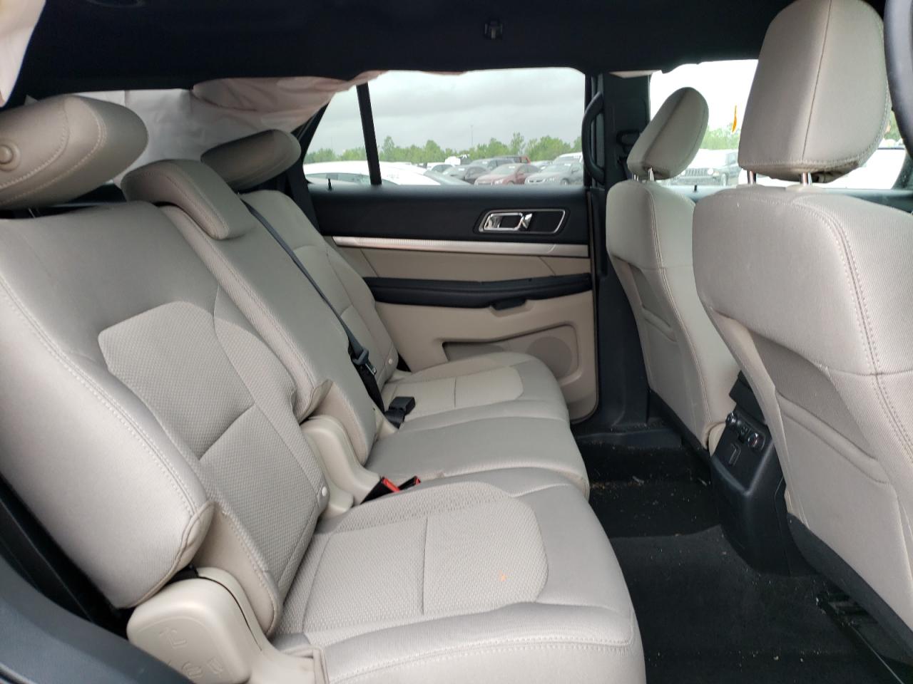 Photo 6 from auction – 2018 FORD EXPLORER X with VIN 1FM5K7D87JGB75147