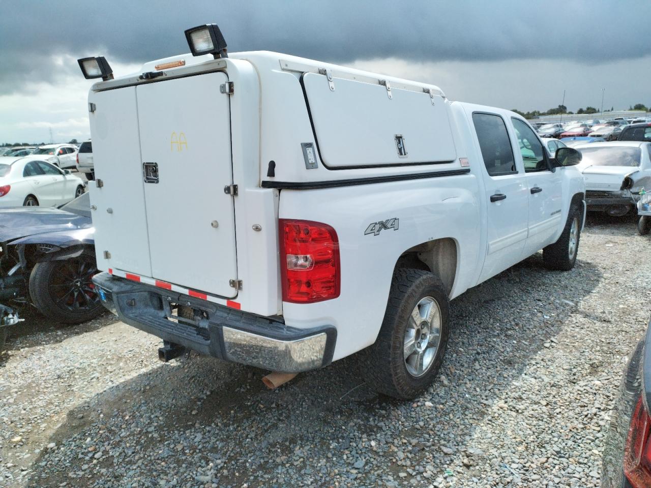 Photo 4 from auction – 2011 CHEVROLET SILVERADO with VIN 3GCUKUEJ7BG194500