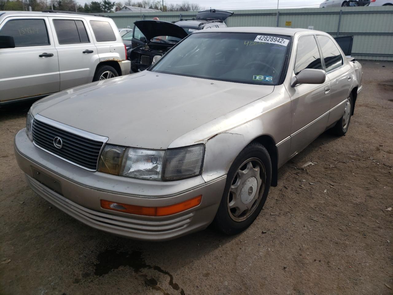 Photo 2 from auction – 1993 LEXUS LS 400 with VIN JT8UF11EXP0171623