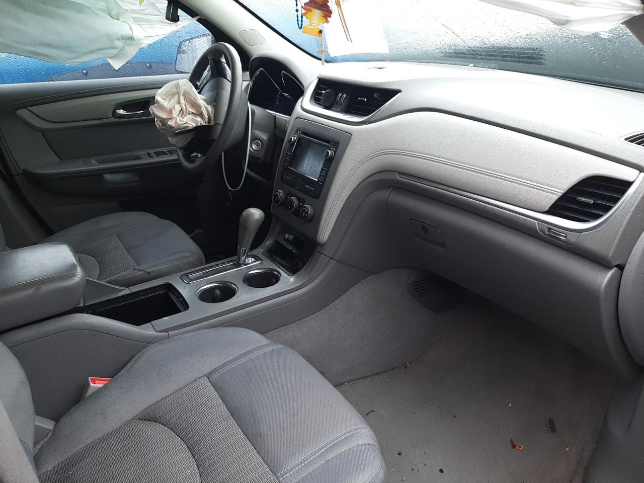 Photo 5 from auction – 2013 CHEVROLET TRAVERSE L with VIN 1GNKRFED3DJ132724