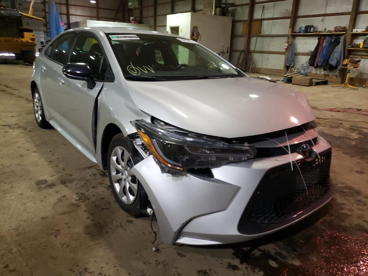 Photo 1 from auction – 2020 TOYOTA COROLLA LE with VIN 5YFEPRAE6LP118791