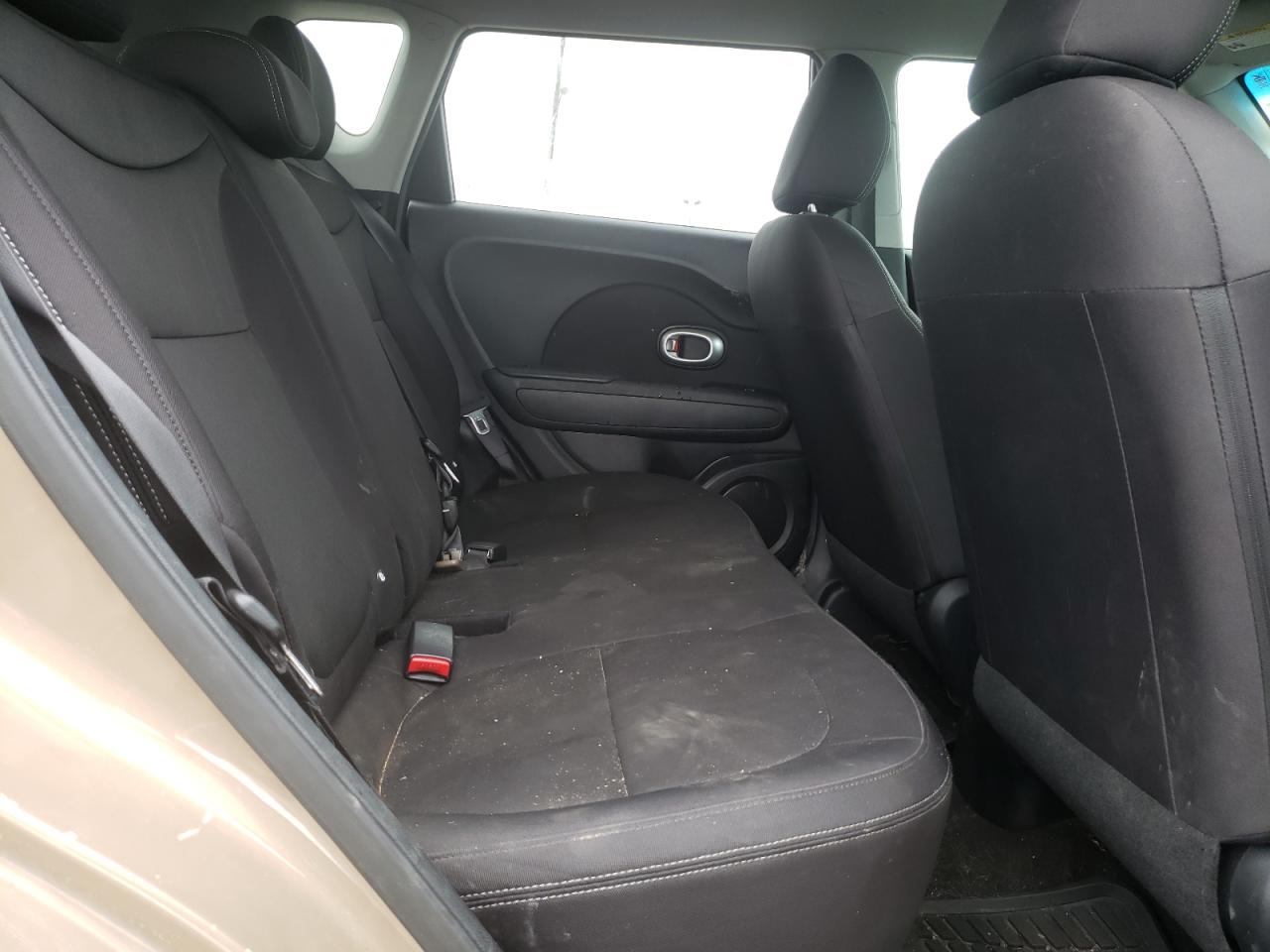 Photo 6 from auction – 2015 KIA SOUL with VIN KNDJN2A21F7144982