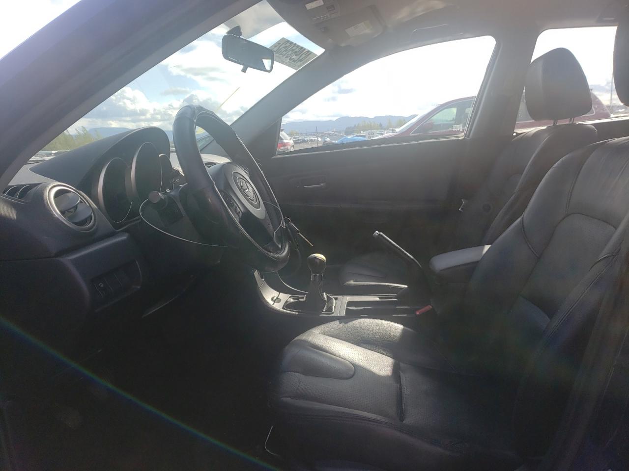 Photo 5 from auction – 2005 MAZDA 3 HATCHBAC with VIN JM1BK343651269209
