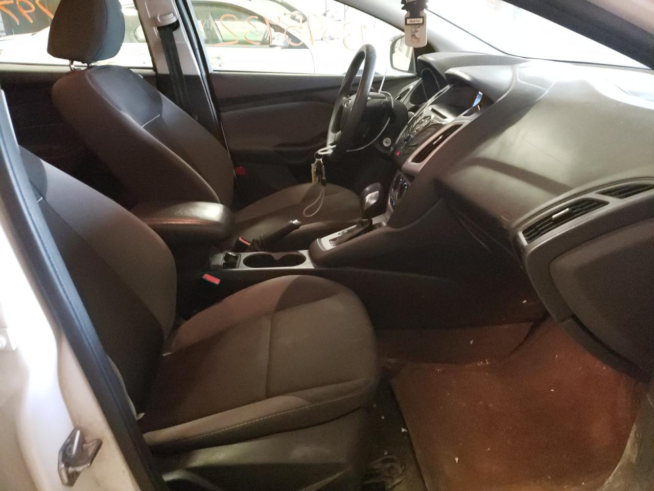 صورة رقم 5 من المزاد - 2013 FORD FOCUS SE مع VIN 1FADP3K26DL118528
