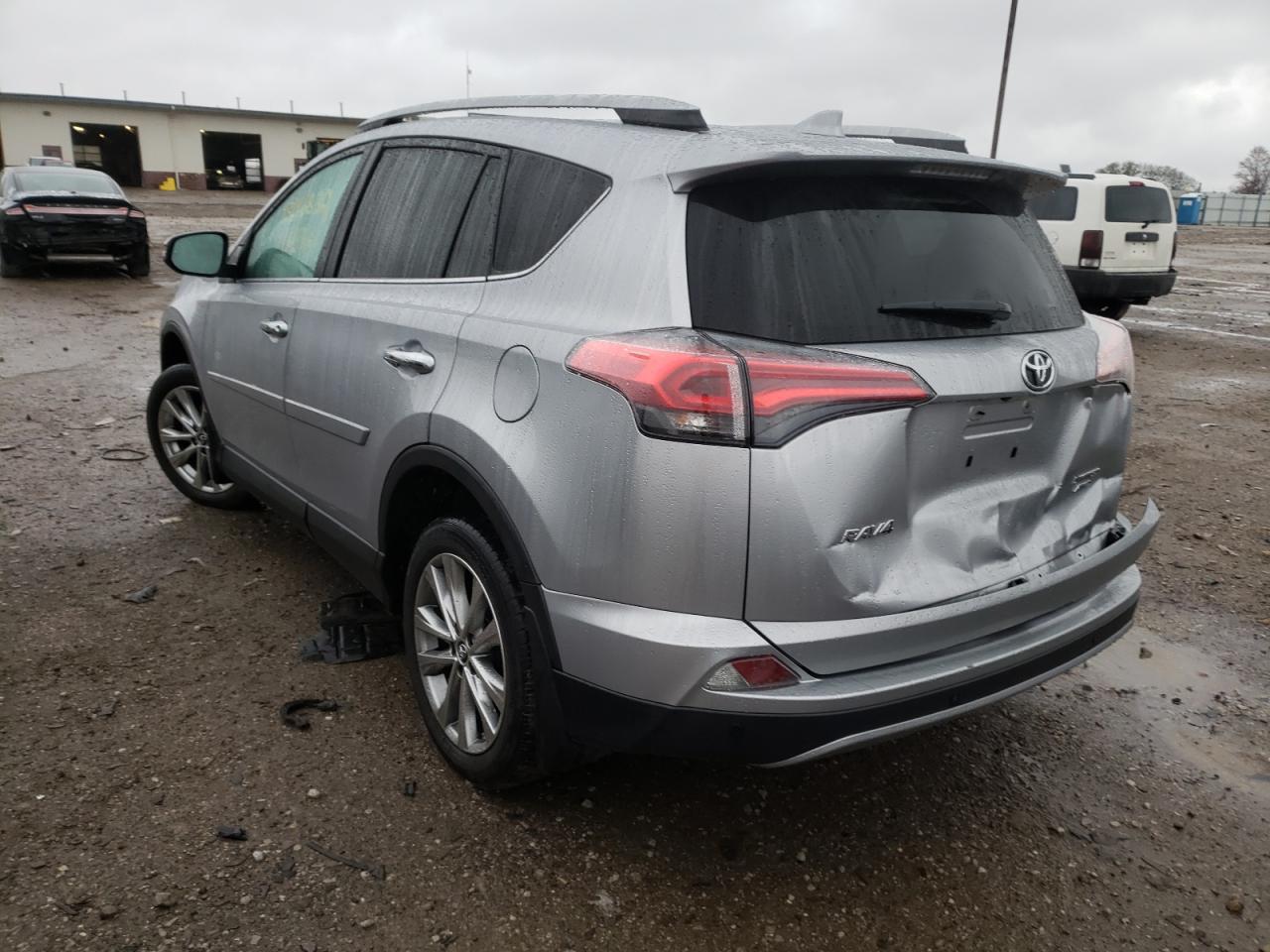 Photo 3 from auction – 2017 TOYOTA RAV4 LIMIT with VIN 2T3DFREVXHW539998