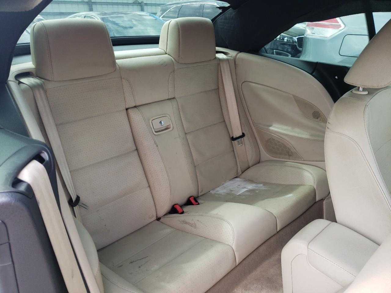 Photo 6 from auction – 2010 VOLKSWAGEN 2S with VIN WVWAA7AH3AV013456