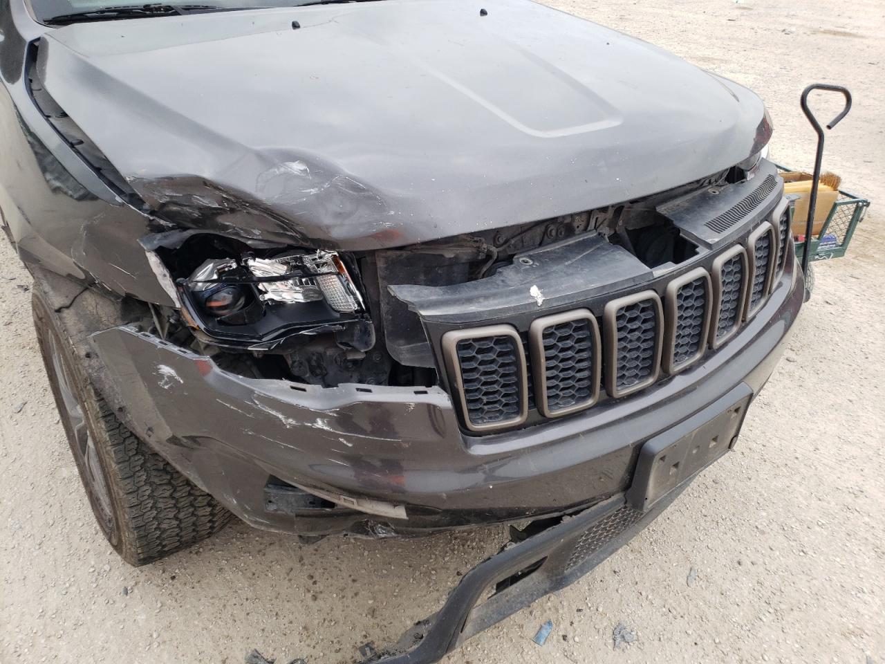 Photo 9 from auction – 2016 JEEP GRAND CHER with VIN 1C4RJFAG3GC471149