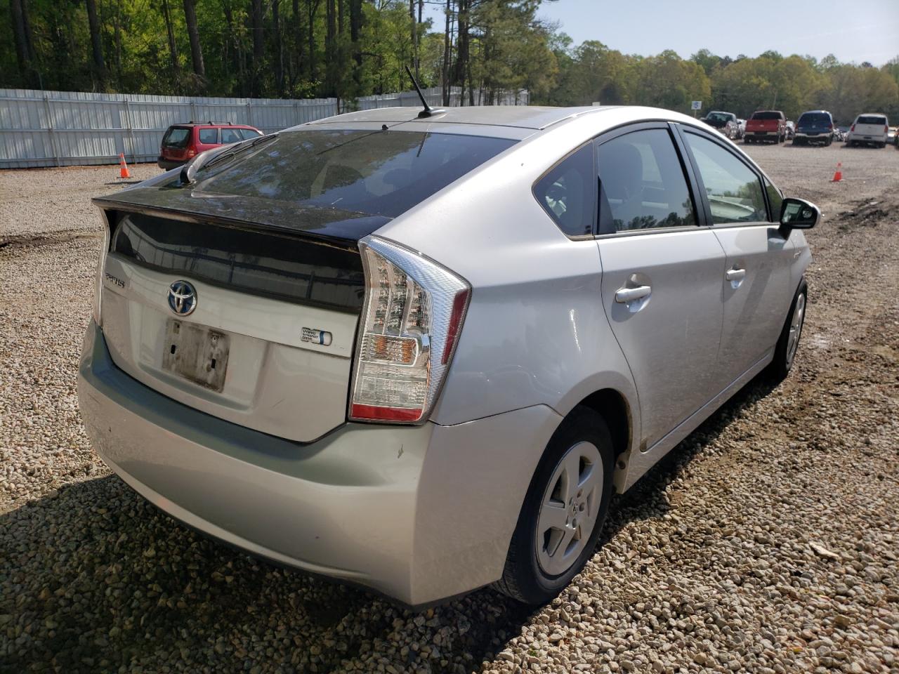 Photo 4 from auction – 2011 TOYOTA PRIUS with VIN JTDKN3DU7B0247933