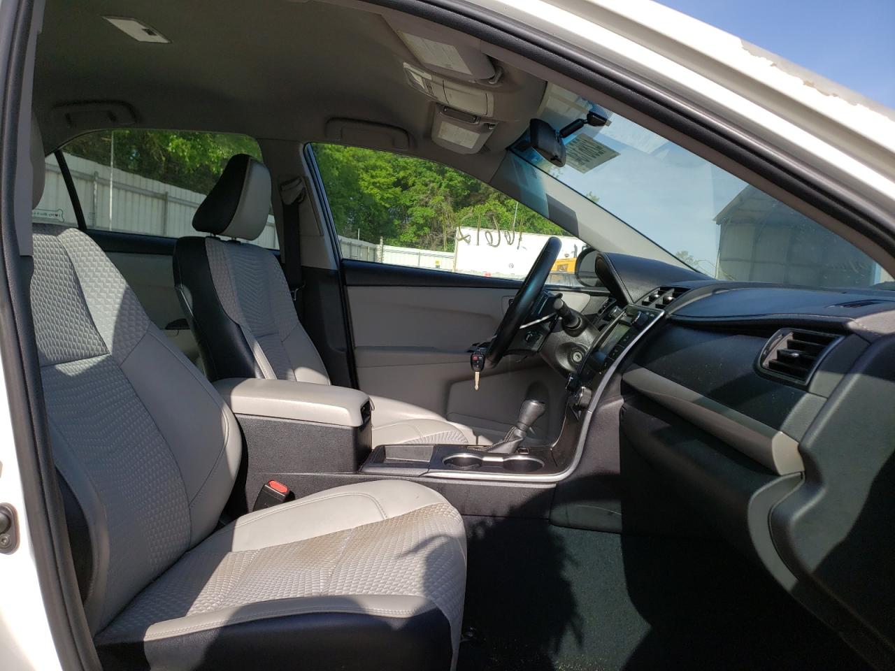 Photo 5 from auction – 2015 TOYOTA CAMRY LE with VIN 4T1BF1FK9FU046753