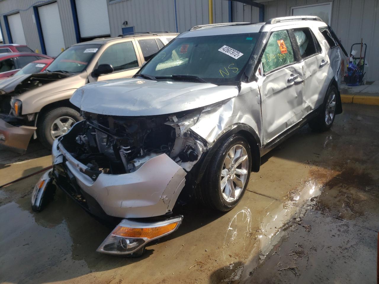 Foto 2 de la subasta – 2013 FORD EXPLORER L con VIN 1FM5K8F82DGA98775