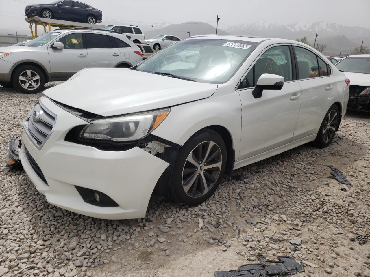 Foto 2 de la subasta – 2015 SUBARU LEGACY 2.5 con VIN 4S3BNBL67F3044610