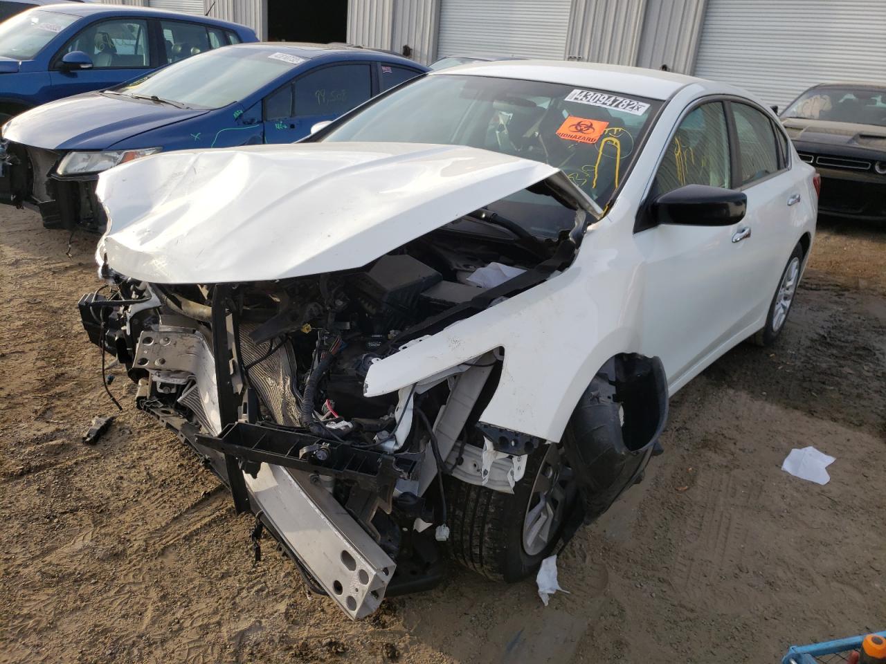 Photo 2 from auction – 2017 NISSAN ALTIMA 2.5 with VIN 1N4AL3AP1HN362318
