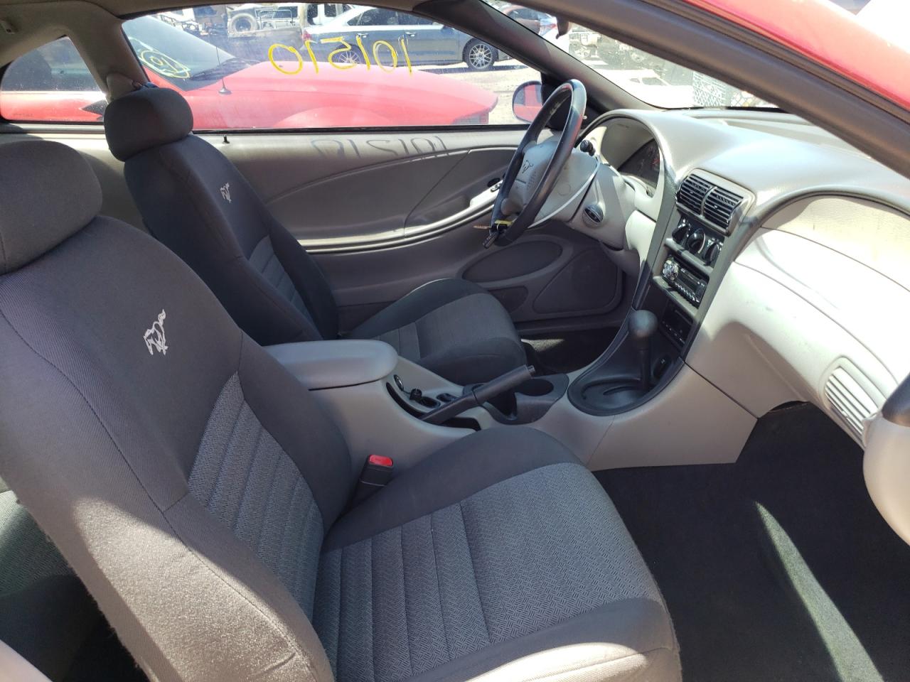 Photo 5 from auction – 2000 FORD MUSTANG GT with VIN 1FAFP42X4YF103735